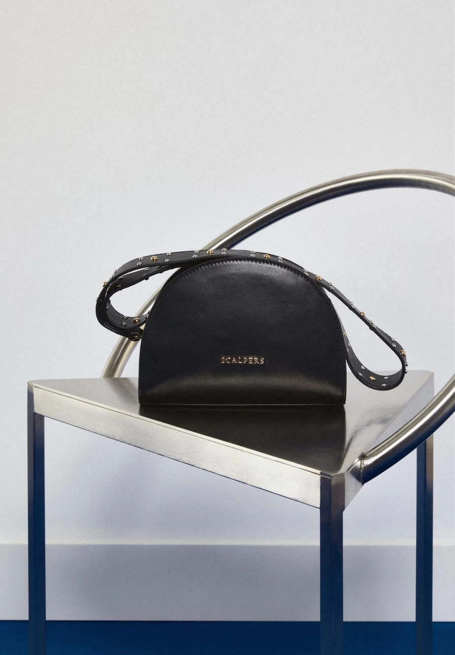 "ScalpersCompany Women's Stylish Half-Moon Leather Handbag - Premium Quality Designer Purse"