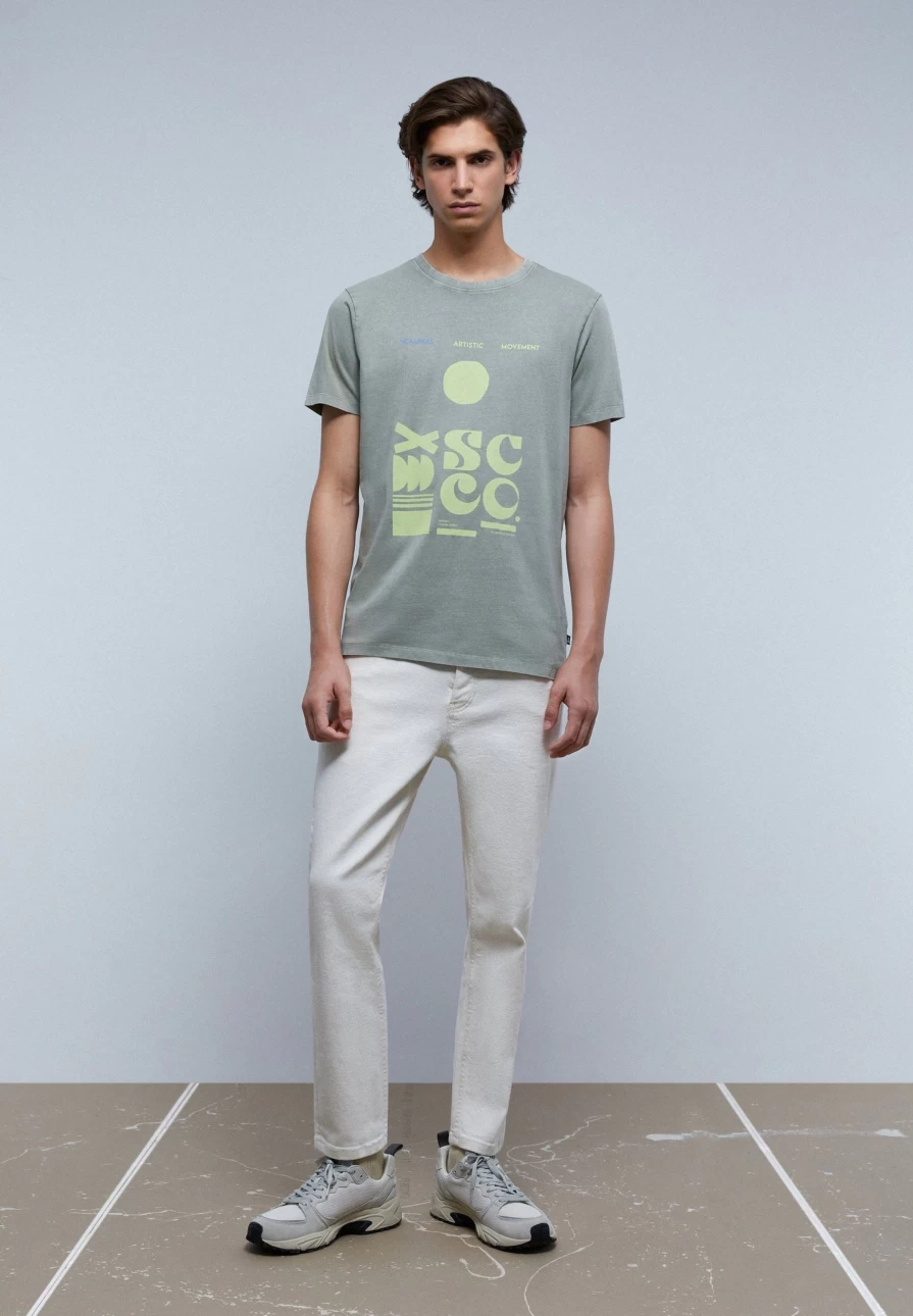 "ScalpersCompany Men's Vintage Faded Print T-Shirt - Stylish Casual Tee for Men"