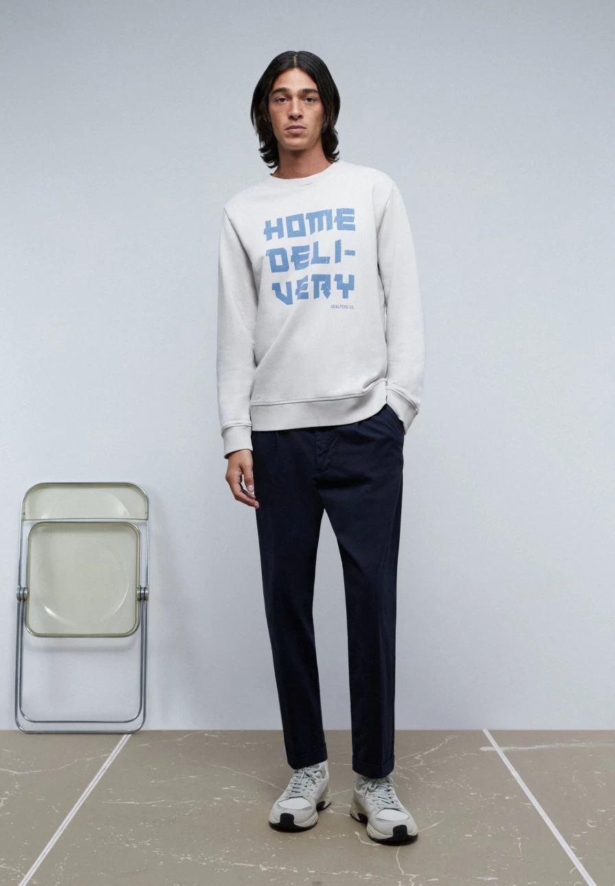 "Men's Stylish Sweatshirt With Unique Neckline Detail | ScalpersCompany"