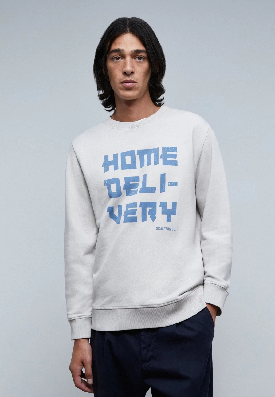 "Men's Stylish Sweatshirt With Unique Neckline Detail | ScalpersCompany"