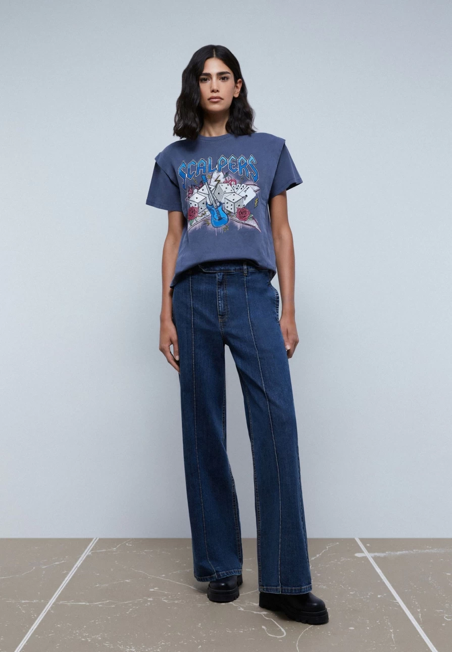 "ScalpersCompany Women's Printed Pleated T-Shirt - Stylish Casual Top"